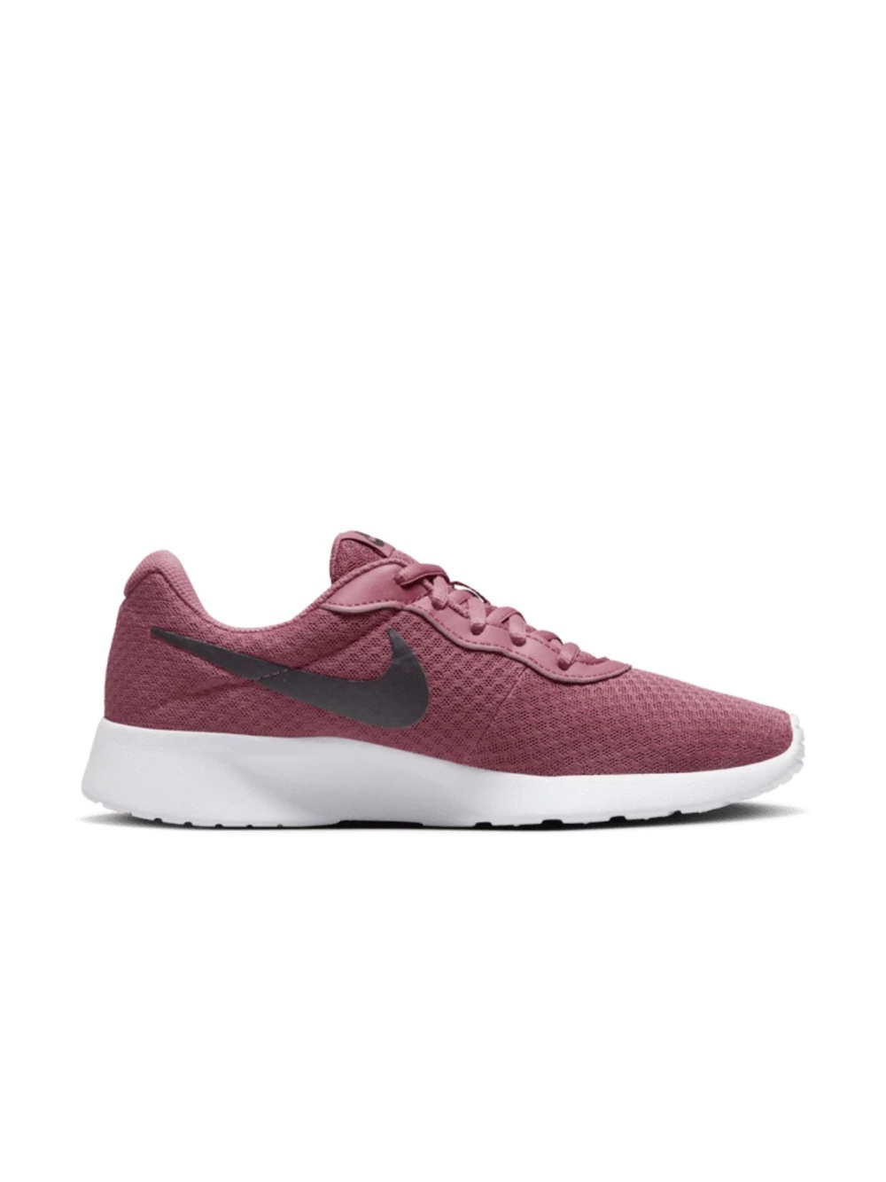Nike Women's Tanjun Casual Shoes in Red/Desert Berry
